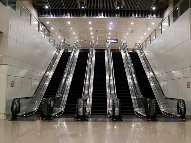 thang máy cuốn đẹp
