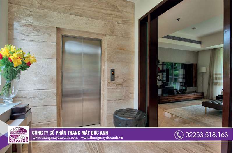 Mẫu thang máy gia đình inox sọc nhuyễn tiêu chuẩn cho mọi gia đình