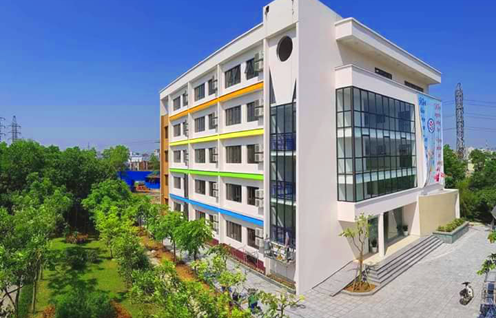 Hệ thống thang máy tải khách hiện đại lắp đặt bởi Thang Máy Đức Anh