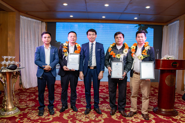 thang máy đức anh chương trình tất niên 2018
