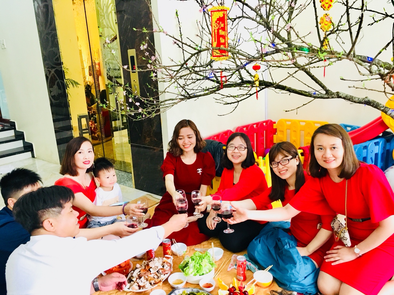 khai xuân kỷ hợi 2019 tại thang máy Đức Anh