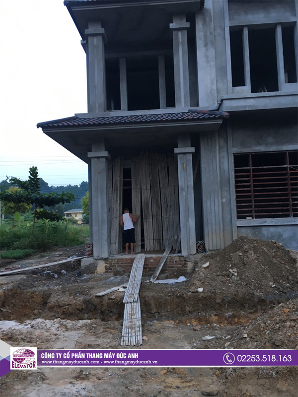 Tập kết hàng về lắp đặt thang máy gia đình tại Quảng Ninh Nhà ông Cường
