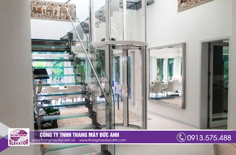 Hiện đại và sang trọng với thang máy gia đình lồng kính mini
