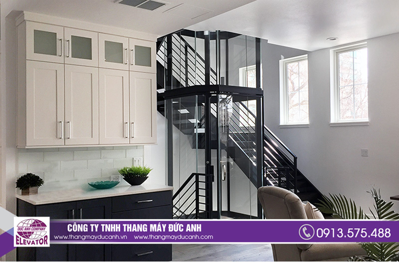 Lưu ý quan trọng khi lắp đặt thang máy lồng kính bạn cần biết
