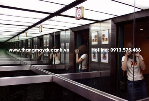 mẫu thang máy có gương đẹp