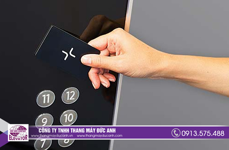 Lắp thẻ từ thang máy : Giải pháp an ninh hoàn hảo cho cầu thang máy