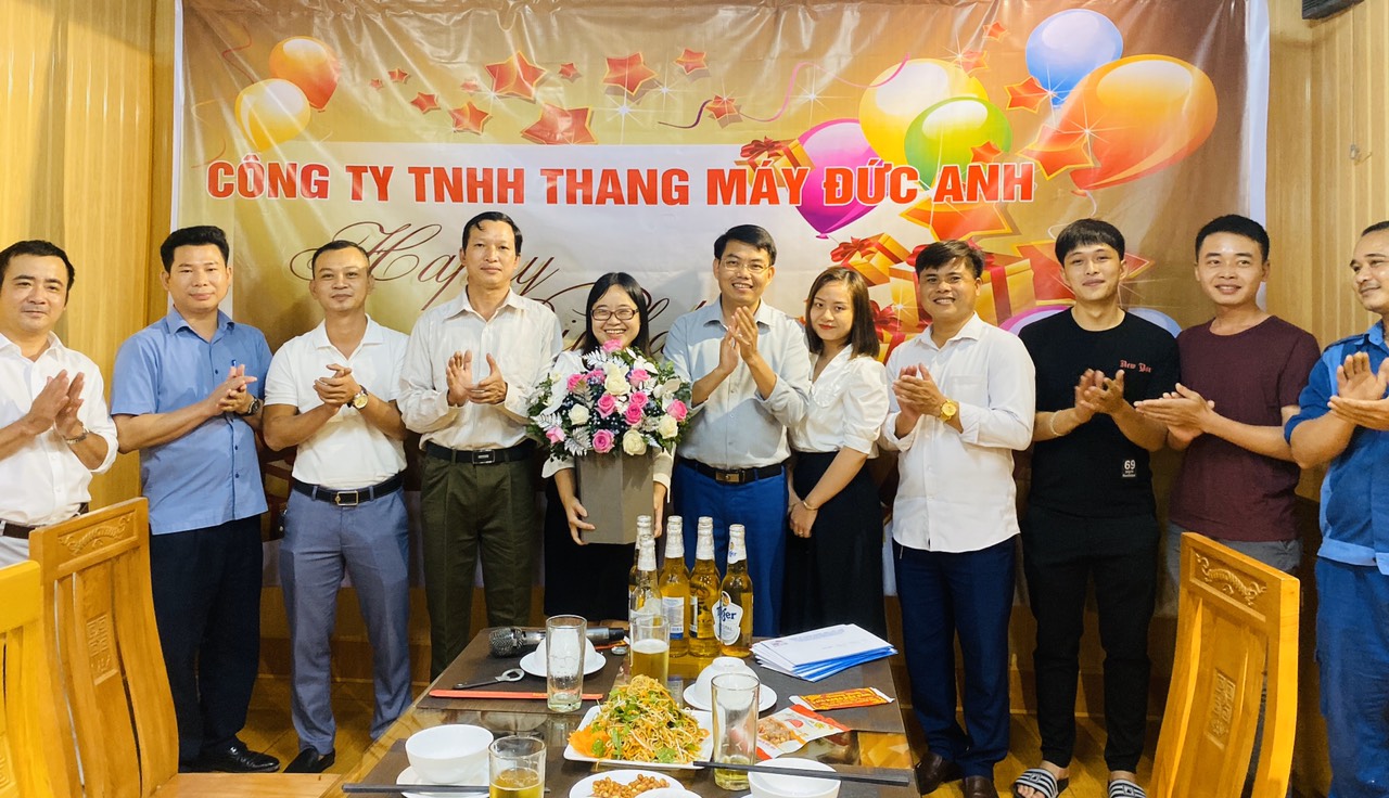 sinh nhật quý 3 CBNV thang máy Đức Anh quý 3