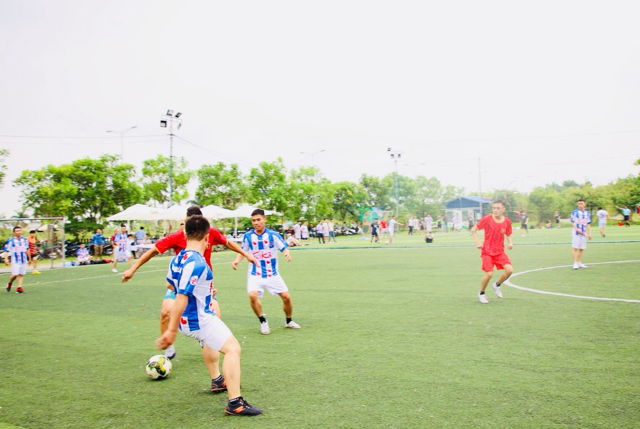 thang máy đức anh tổ chức giải bóng đá giao hữu "Cúp Tứ Hùng" 2019