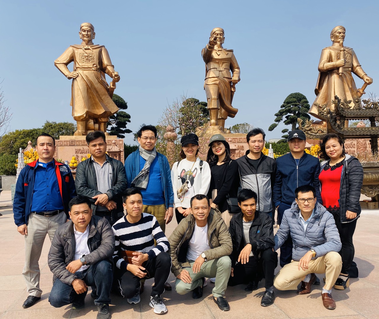 Thang máy Đức Anh: Du xuân, cầu phúc đầu năm Canh Tý 2020